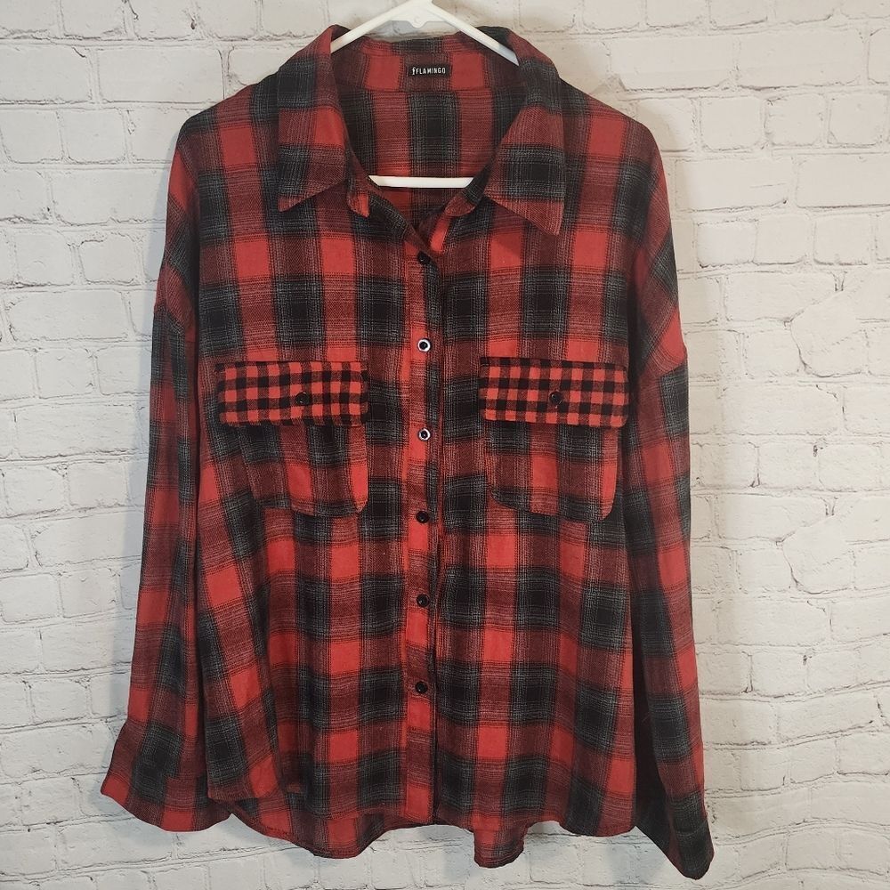 Men's Flamingo longsleeve button-down flannel shirt, size Large
